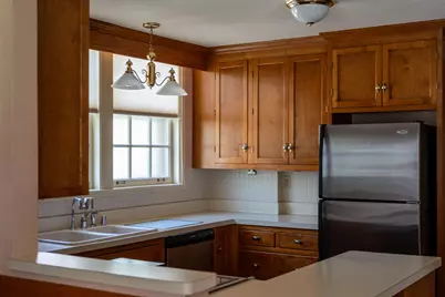 2005 N 72nd St, Wauwatosa, WI 53213 - Photo 8