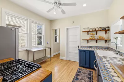 948 N 34th St, Milwaukee, WI 53208 - Photo 16