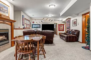 W7885 Country Ave, Holland, WI 54636 - Photo 38