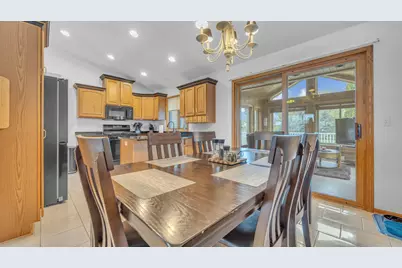 4916  White Fox Dr, Sheboygan, WI 53081 - Photo 12