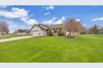 4916  White Fox Dr, Sheboygan, WI 53081 - Photo 34