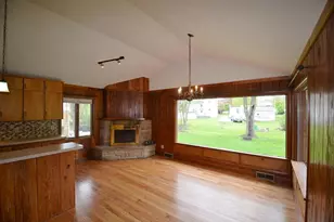 275 N Park St, Whitewater, WI 53190 - Photo 14