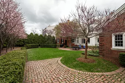 2121 N Terrace Ave, Milwaukee, WI 53202 - Photo 86