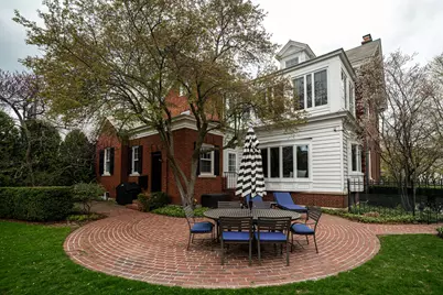 2121 N Terrace Ave, Milwaukee, WI 53202 - Photo 80