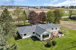 21301 W 6 Mile Rd, Racine, WI 53126 - Photo 72