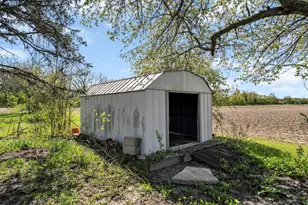 21301 W 6 Mile Rd, Racine, WI 53126 - Photo 66