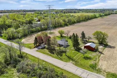 21301 W 6 Mile Rd, Racine, WI 53126 - Photo 4