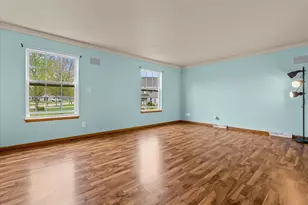 164 E Fairfield Dr, Oak Creek, WI 53154 - Photo 14