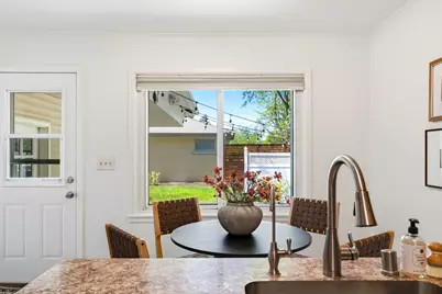 330 W Manor Cir, Bayside, WI 53217 - Photo 10