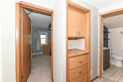 6300 W Cleveland Ave, Milwaukee, WI 53219 - Photo 22