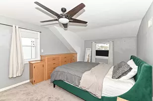6300 W Cleveland Ave, Milwaukee, WI 53219 - Photo 18