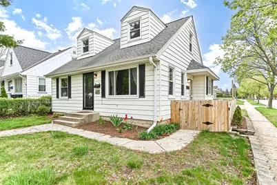 6300 W Cleveland Ave, Milwaukee, WI 53219 - Photo 32