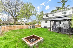 6300 W Cleveland Ave, Milwaukee, WI 53219 - Photo 30