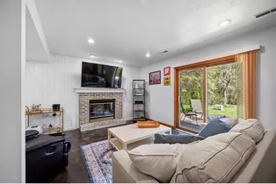 3361  Basil Dr, Madison, WI 53704 - Photo 18