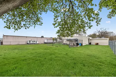 6200 N 39th St, Milwaukee, WI 53209 - Photo 2