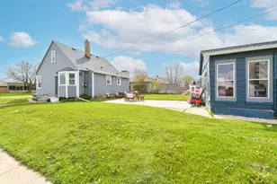 700 Marion Ave, South Milwaukee, WI 53172 - Photo 14