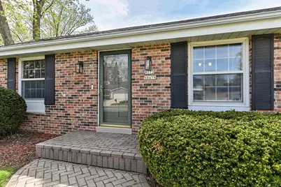 W173N8479  Westbridge Ave, Menomonee Falls, WI 53051 - Photo 34