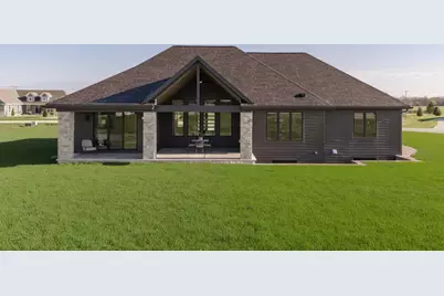 N67W34857  Ireland Dr, Oconomowoc, WI 53066 - Photo 68