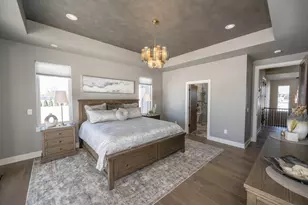 N67W34857 Ireland Dr, Oconomowoc, WI 53066 - Photo 6