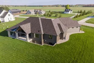 N67W34857 Ireland Dr, Oconomowoc, WI 53066 - Photo 66