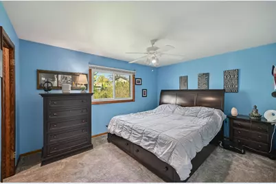 495 E Marquette Ave, Oak Creek, WI 53154 - Photo 8