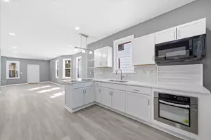 3341 N Richards St, Milwaukee, WI 53212 - Photo 8