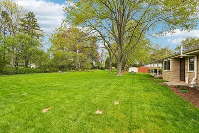 2430 W Apple Tree Rd, Glendale, WI 53209 - Photo 40