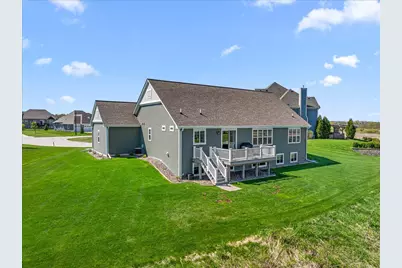 W158N6711  Tamarack Trl, Menomonee Falls, WI 53051 - Photo 58