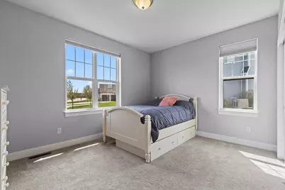 W158N6711  Tamarack Trl, Menomonee Falls, WI 53051 - Photo 22
