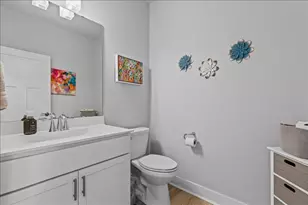 W158N6711 Tamarack Trail, Menomonee Falls, WI 53051 - Photo 16
