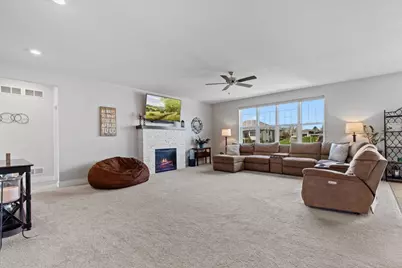 W158N6711  Tamarack Trl, Menomonee Falls, WI 53051 - Photo 6