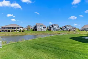 W158N6711 Tamarack Trail, Menomonee Falls, WI 53051 - Photo 38