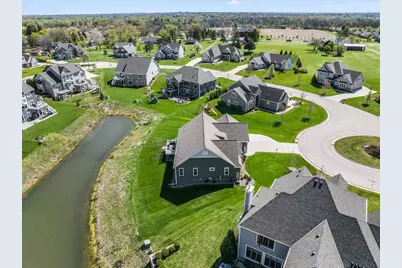 W158N6711  Tamarack Trl, Menomonee Falls, WI 53051 - Photo 50