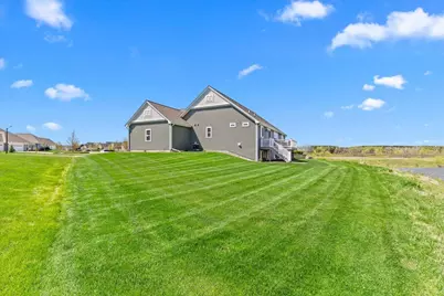 W158N6711  Tamarack Trl, Menomonee Falls, WI 53051 - Photo 42