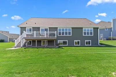 W158N6711  Tamarack Trl, Menomonee Falls, WI 53051 - Photo 40