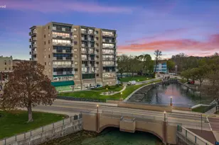 101 Broad St, Lake Geneva, WI 53147 - Photo 80