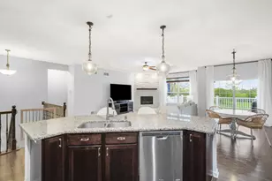 1406 Mockingbird Ct, Oconomowoc, WI 53066 - Photo 12