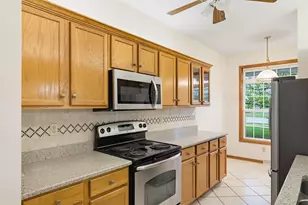 7883 S Scepter Dr, Franklin, WI 53132 - Photo 6