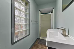 1527 Buchanan St, Racine, WI 53402 - Photo 8