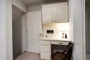 7760 W Tuckaway Shores Dr, Franklin, WI 53132 - Photo 20