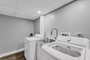 251 Frost Cir, Williams Bay, WI 53191 - Photo 40