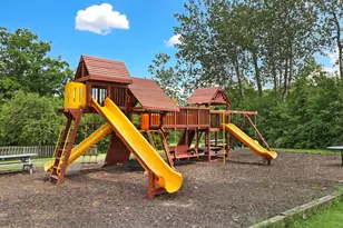 392 Co Rd B, Fontana, WI 53125 - Photo 72