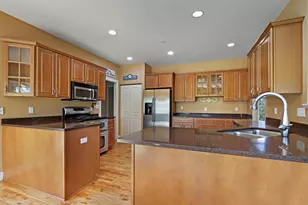 392 Co Rd B, Fontana, WI 53125 - Photo 18