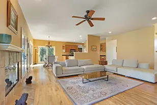 392 Co Rd B, Fontana, WI 53125 - Photo 14