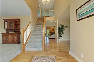 392 Co Rd B, Fontana, WI 53125 - Photo 6