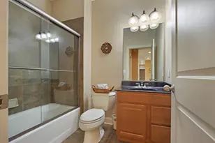 392 Co Rd B, Fontana, WI 53125 - Photo 24