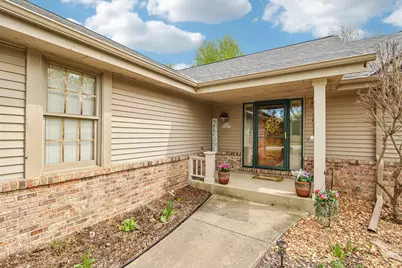 N53W15415  Balsam Dr, Menomonee Falls, WI 53051 - Photo 4