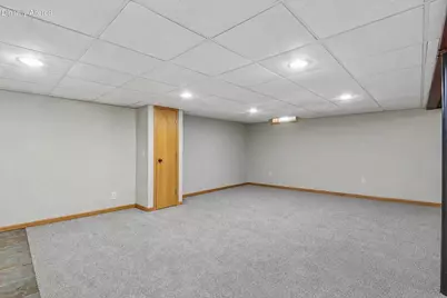 N53W15415  Balsam Dr, Menomonee Falls, WI 53051 - Photo 34