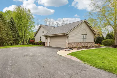 N53W15415  Balsam Dr, Menomonee Falls, WI 53051 - Photo 44