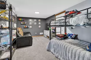 S1W31448 Hickory Hollow Ct, Delafield, WI 53018 - Photo 42